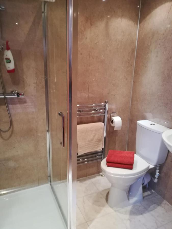 Melrose Bed & Breakfast Форт Уилям Екстериор снимка